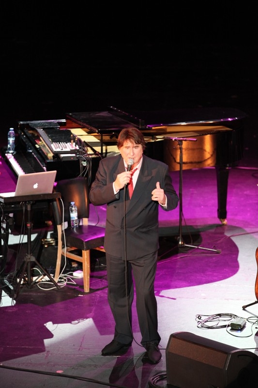 Bernard Sauvat Au Casino Du Liban